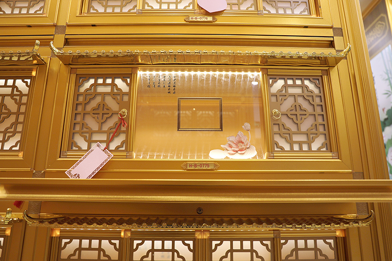 怀思堂兰花厅阁福位