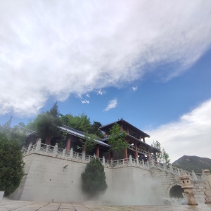 怀思堂陵园环境