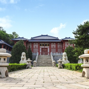 怀思堂陵园环境