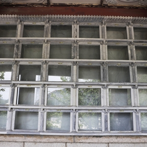 怀思堂壁葬骨灰墙